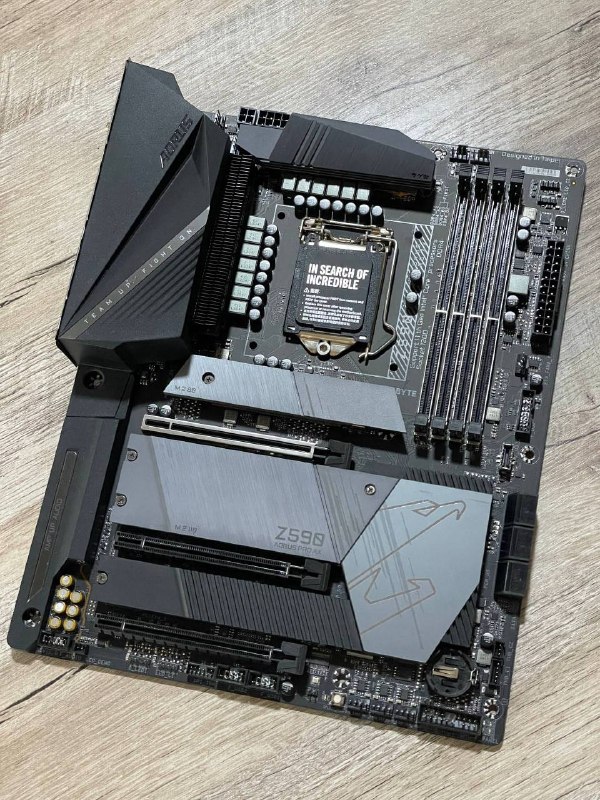 Z590 AORUS PRO GIGABYTE