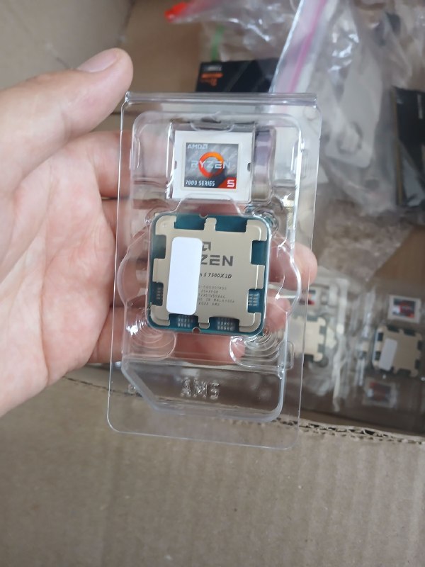 AMD Ryzen 5 7500X3D