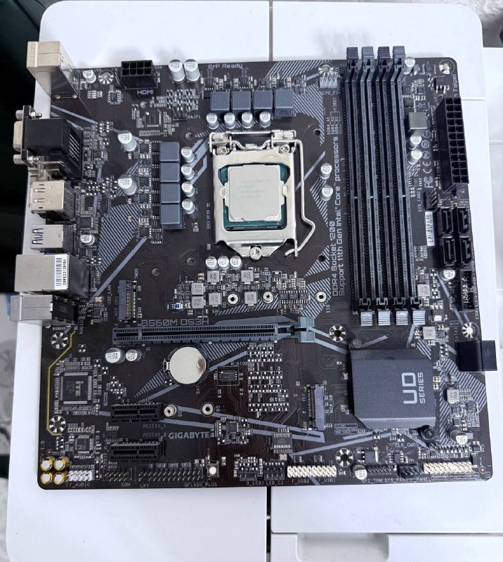 B560M DS3H Gigabyte