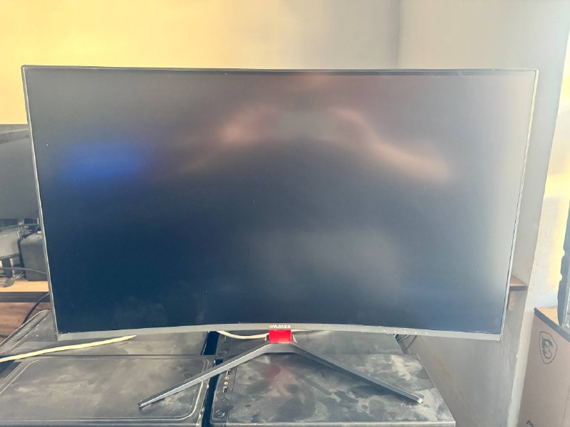 32G9000