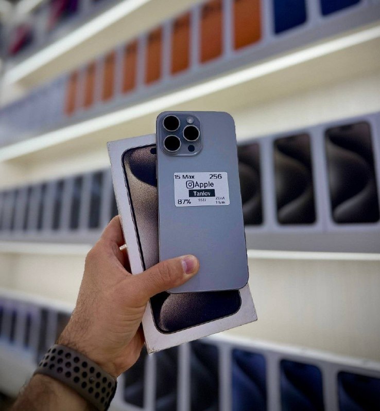 iPhone 15 Pro Max Apple