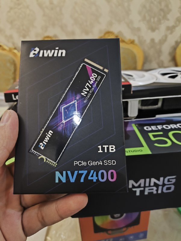 Samsung NV 7400 1024 ГБ