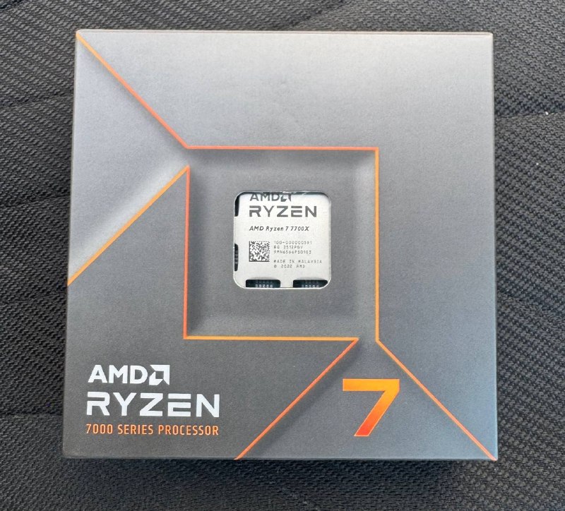 AMD Ryzen 7 7700X