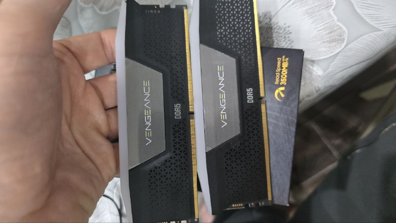 DDR5 32 ГБ 6400 МГц
