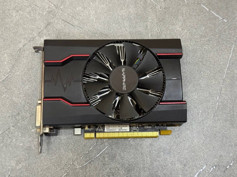 Sapphire RX 550 PULSE 4 ГБ